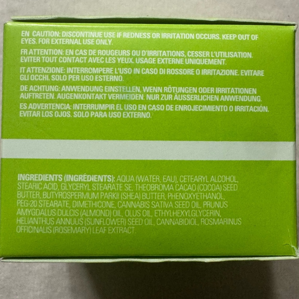 Revolution Vegan & Cruelty-Free Hydrating Face Cream – 50ml - Picture 2 of 6